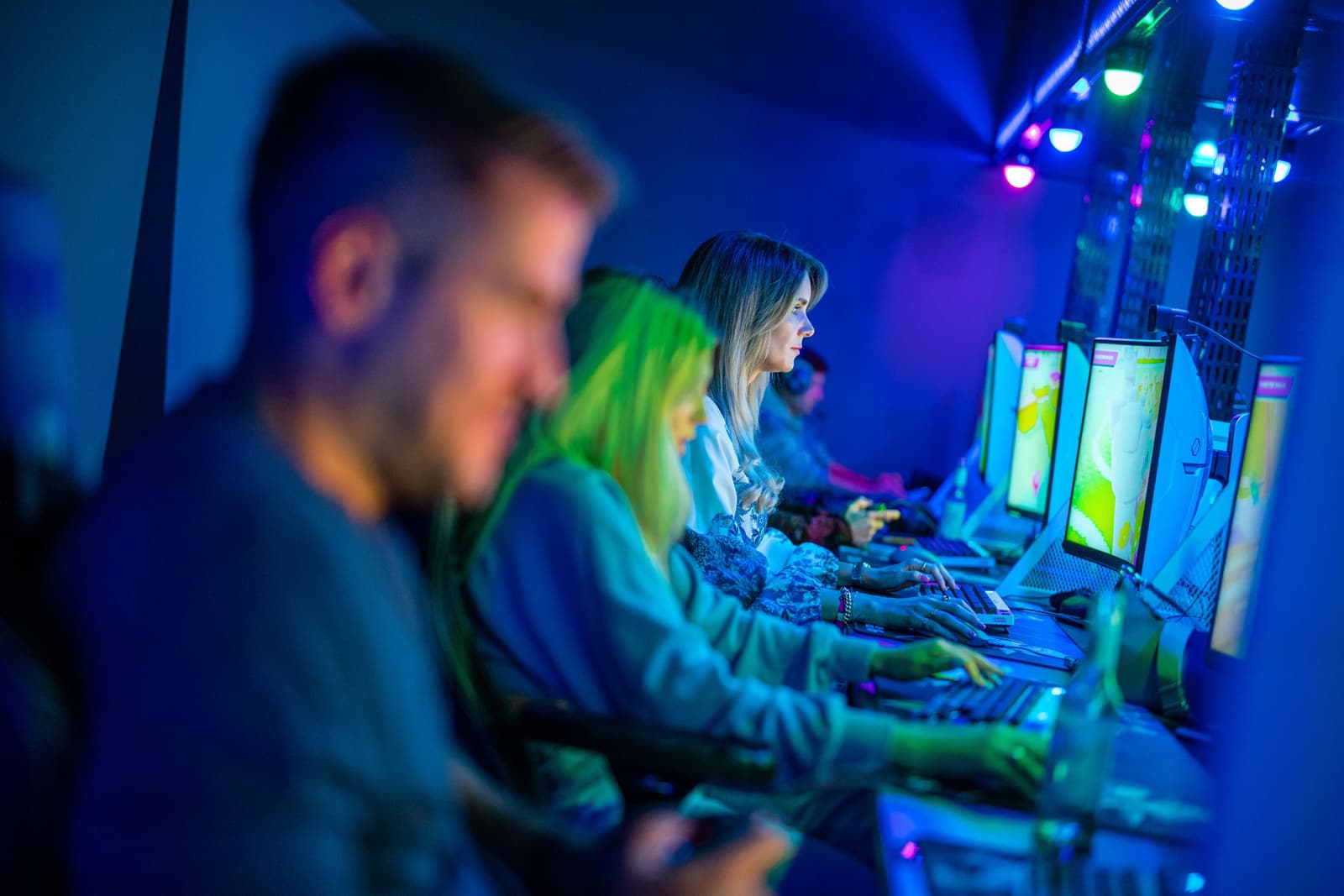 Rows of high-end gaming PCs on the LVL LAN floor